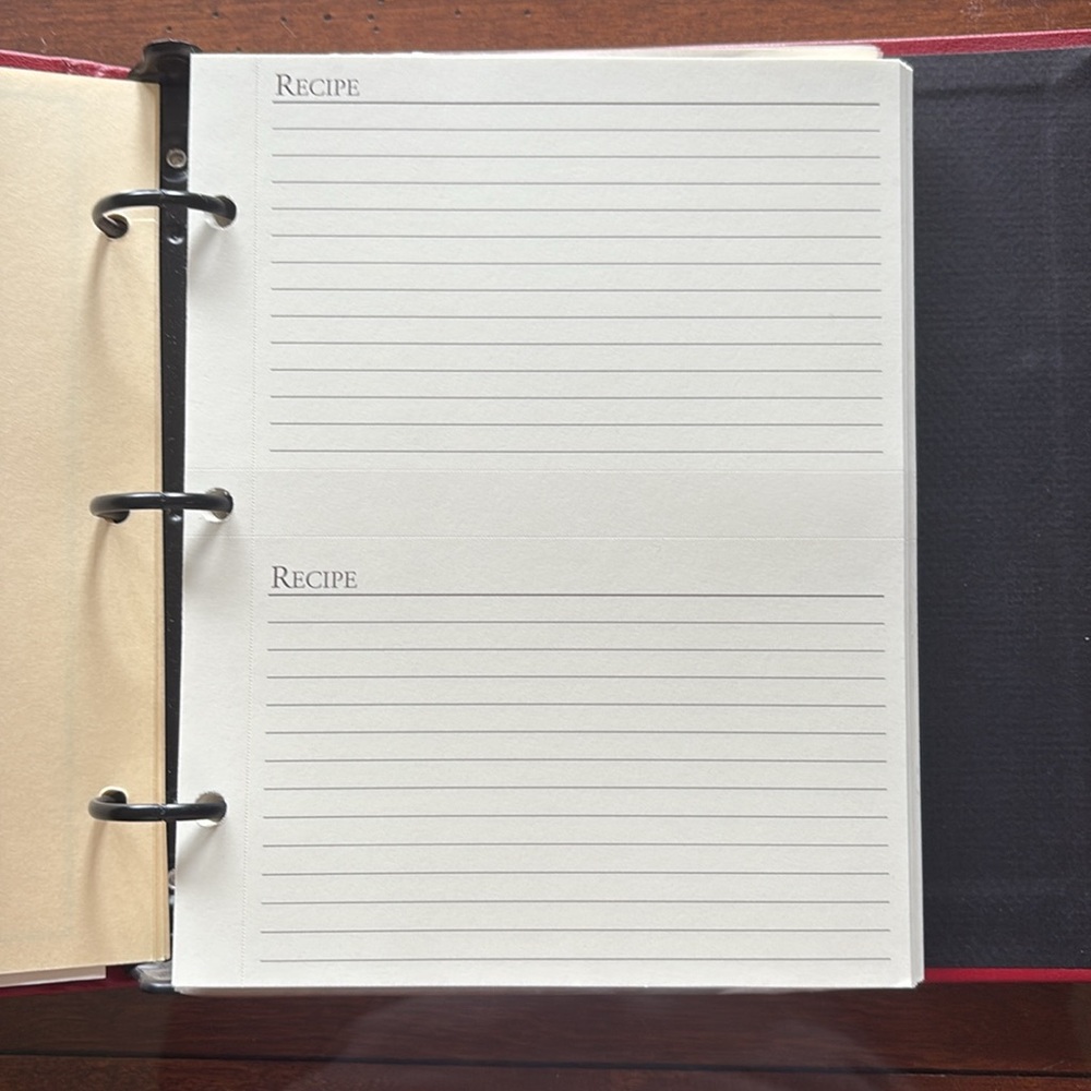 New -Gallery Leather Red Recipe Organizer - Picture 5 of 8